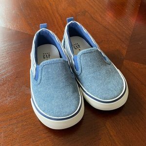 COPY - Gap toddler slip-on shoes
